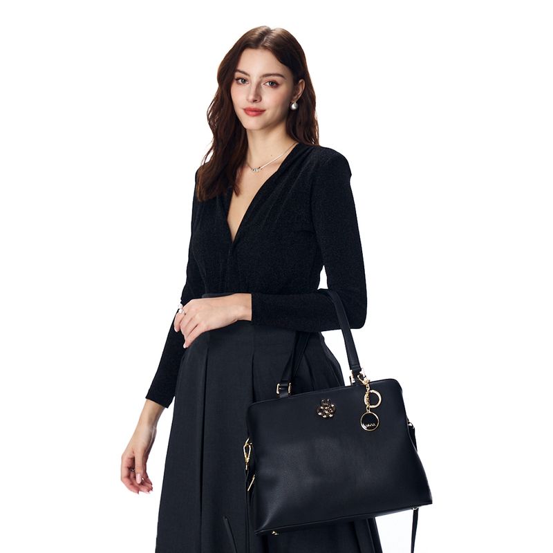 104814543-Cartera-satchel-H-Co-color-negro-para-mujer