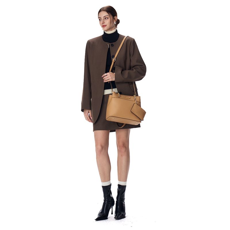 104814529-Cartera-satchel-H-Co.-color-cafe-para-mujer