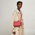 104837485-Cartera-crossbody-Tommy-Hilfiger-color-rosado-para-mujer