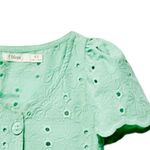 Blusa-verde-calado-para-niña-104848769