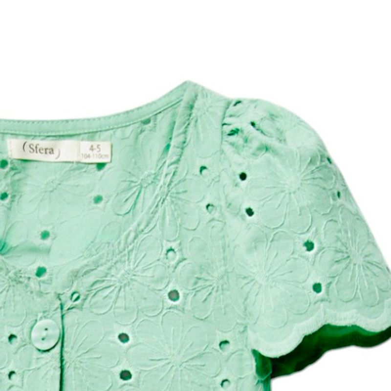 Blusa-verde-calado-para-niña-104848769