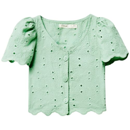 Blusa verde calado para niña