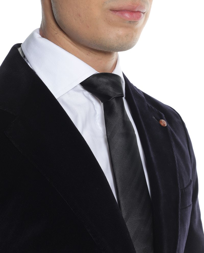 104784766-Blazer-slim-fit-Puro-Ego-negro-con-textura-para-hombre