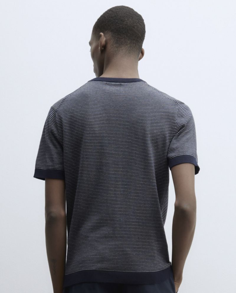 104835271-Camiseta-Sfera-azul-navy-rayada-para-hombre