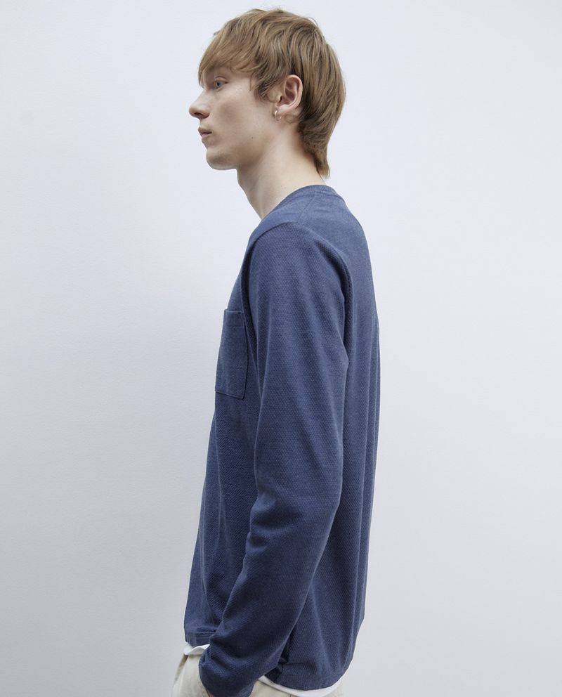 104835360-Camiseta-Sfera-azul-texturizada-para-hombre