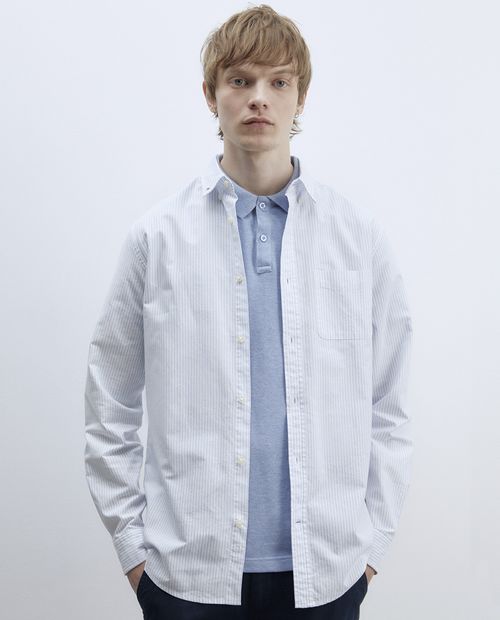 Camisa oxford Sfera regular fit celeste rayada para hombre
