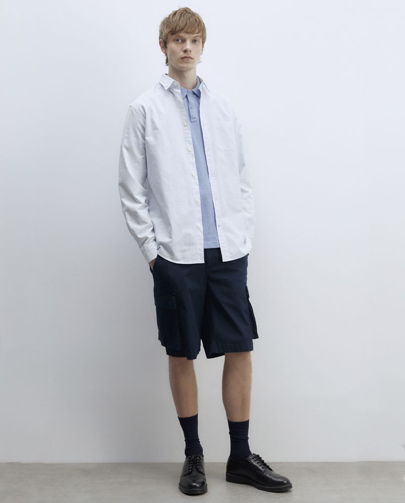104835376-Camisa-oxford-Sfera-regular-fit-celeste-rayada-para-hombre