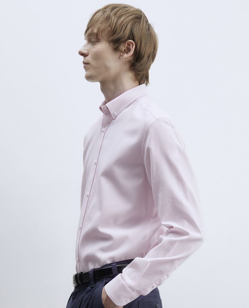 104835401-Camisa-oxford-Sfera-rosado-claro-texturizada-para-hombre