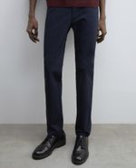 104835441-Pantalon-chino-Sfera-slim-fit-azul-navy-solido-para-hombre