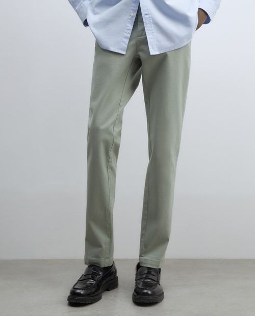 Pantalón chino Sfera slim fit verde olivo sólido para hombre