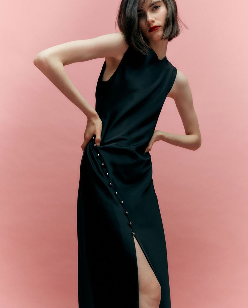 104854574-Vestido-Sfera-midi-negro-sin-mangas-para-mujer