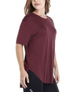 104767061-Camiseta-deportiva-Boomerang-oversize-vino-para-mujer
