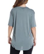 104767064-Camiseta-deportiva-Boomerang-oversize-gris-para-mujer