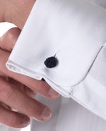 104784502-Camisa-de-vestir-slim-fit-Puro-Ego-blanca-rayada-con-textura-para-hombre