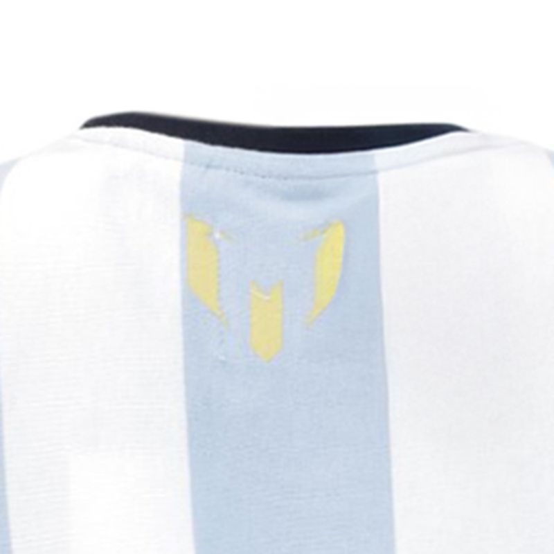 Camiseta-bicolor-deportiva-Messi-para-niño-104787672