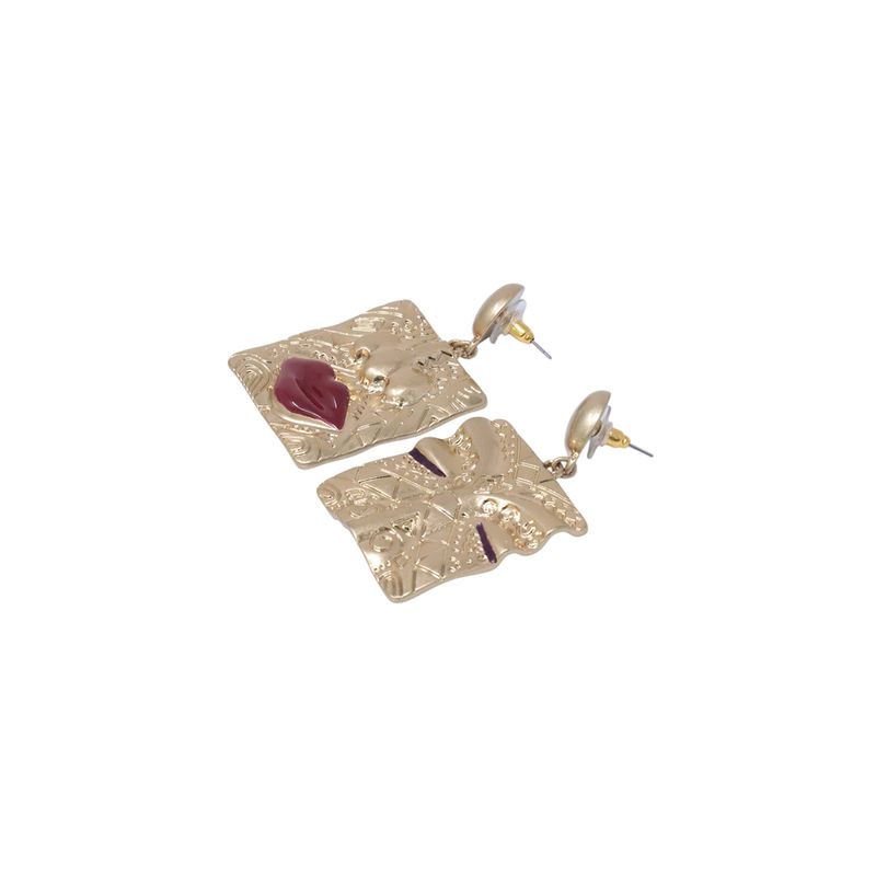 104720543-Aretes-color-dorado-para-mujer