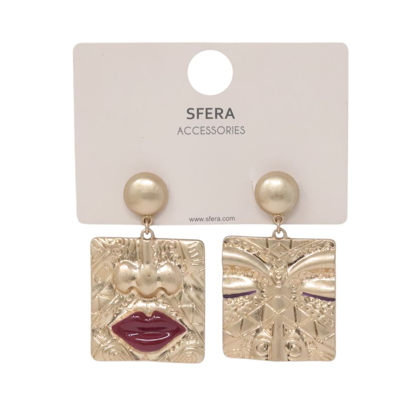 104720543-Aretes-color-dorado-para-mujer