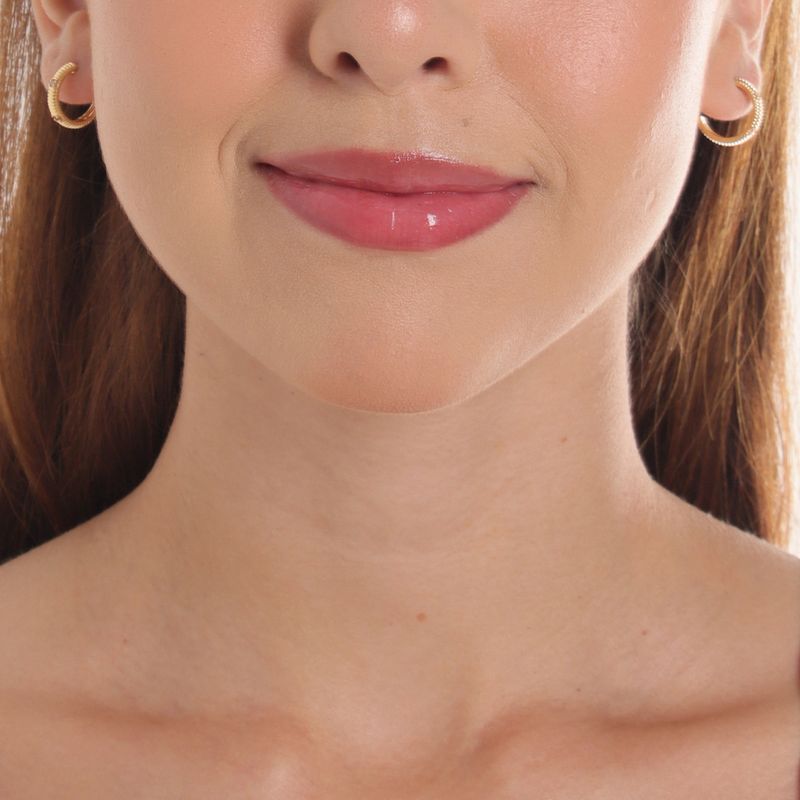 104841287-Argollas-color-dorado-para-mujer