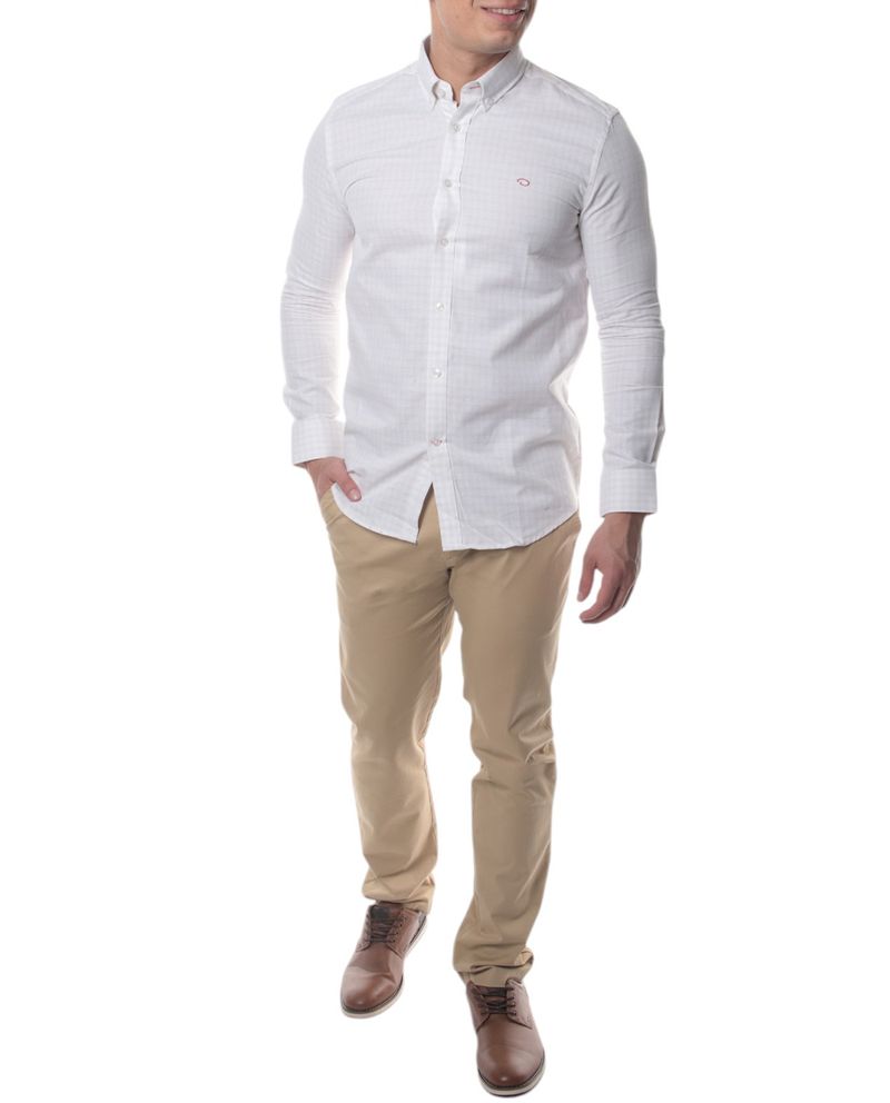 104826089-Camisa-casual-Oscar-de-la-Renta-classic-fit-beige-cuadriculada-para-hombre-
