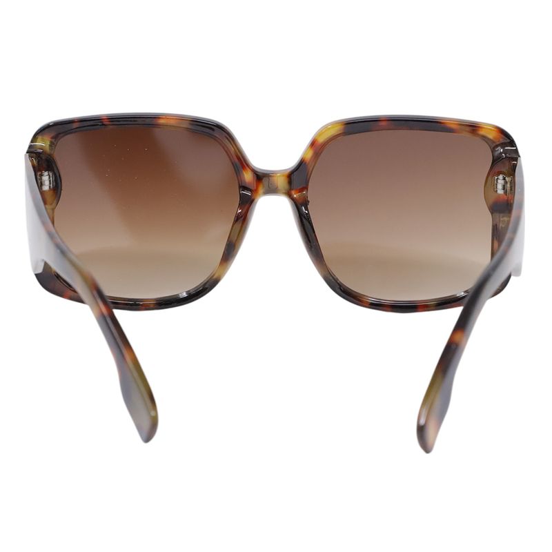 103636669-Lente-de-sol-oversized-para-mujer-Dynasol