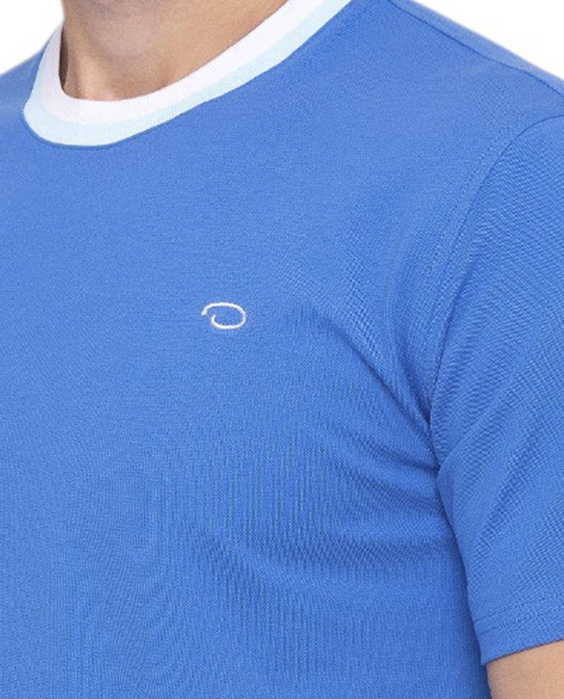 104795217-Camiseta-casual-Oscar-de-la-Renta-celeste-solida-para-hombre