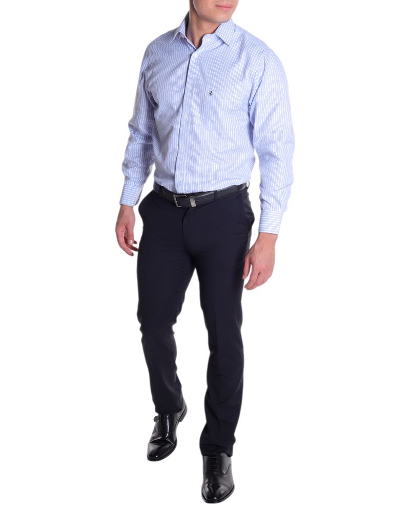 104805670-Camisa-de-vestir-regular-fit-Izod-celeste-rayada-para-hombre