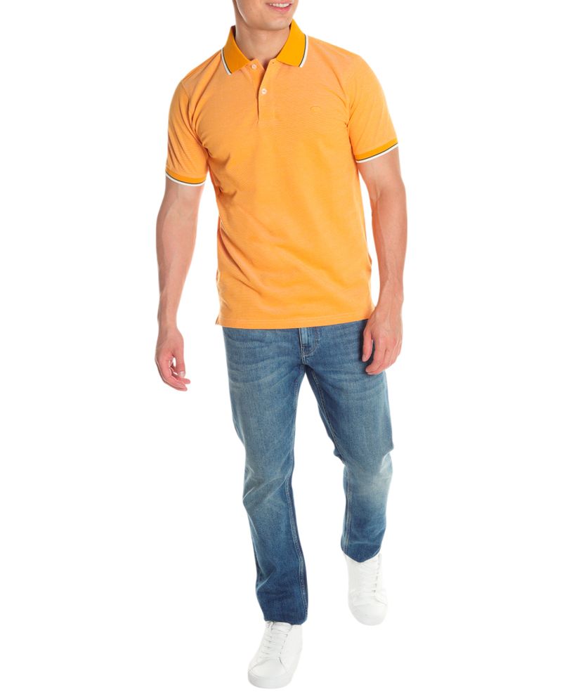 104826117-Camisa-polo-tailored-fit-Oscar-de-la-Renta-amarilla-con-textura-para-hombre-