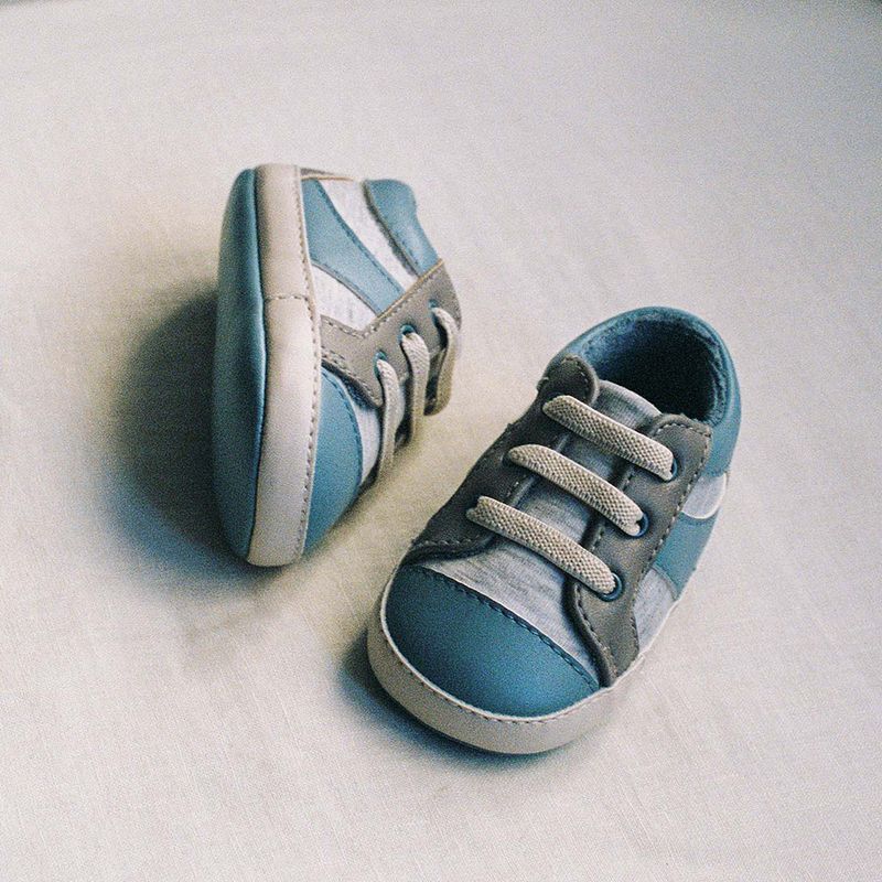 104852488-Zapato-precaminador-casual-Sfera-multicolor-para-niño-bebe