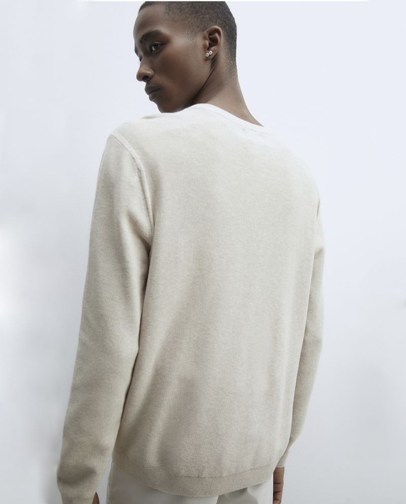 104835328-Sueter-basico-Sfera-beige-con-textura-para-hombre