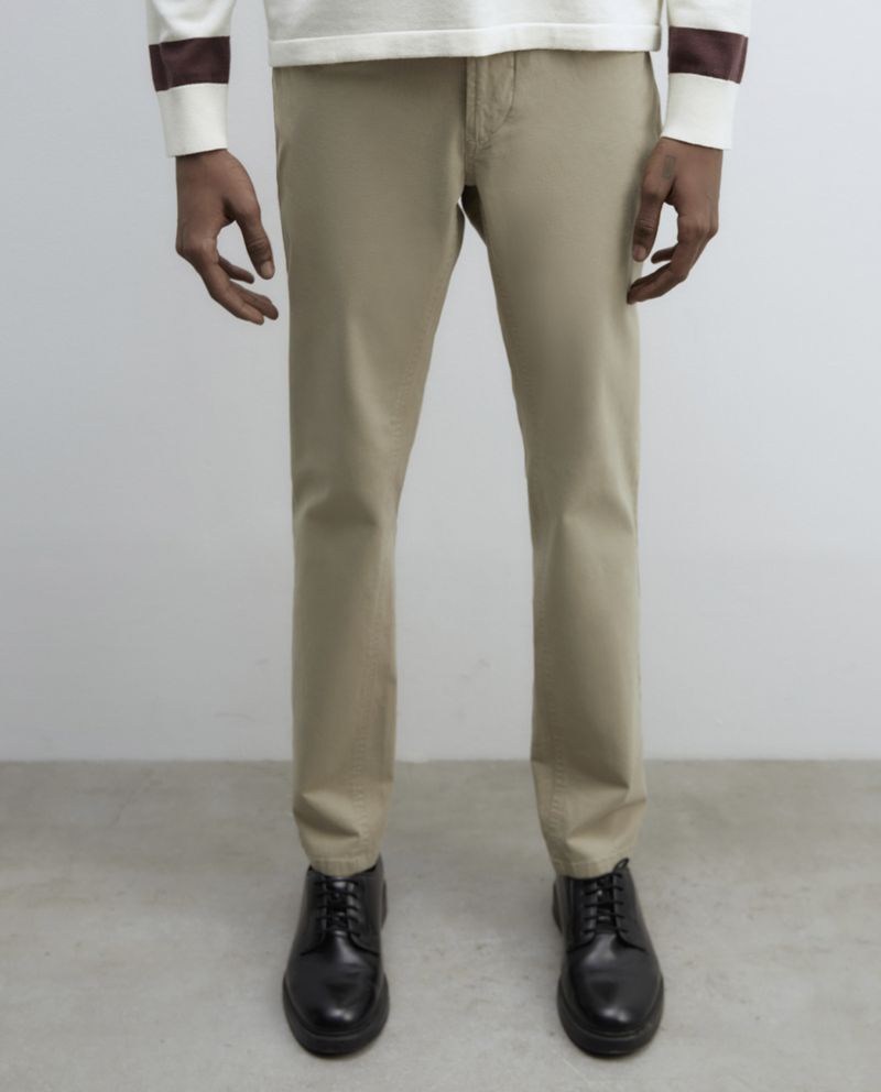 104835417-Pantalon-5-Pocket-Sfera-beige-solido-para-hombre