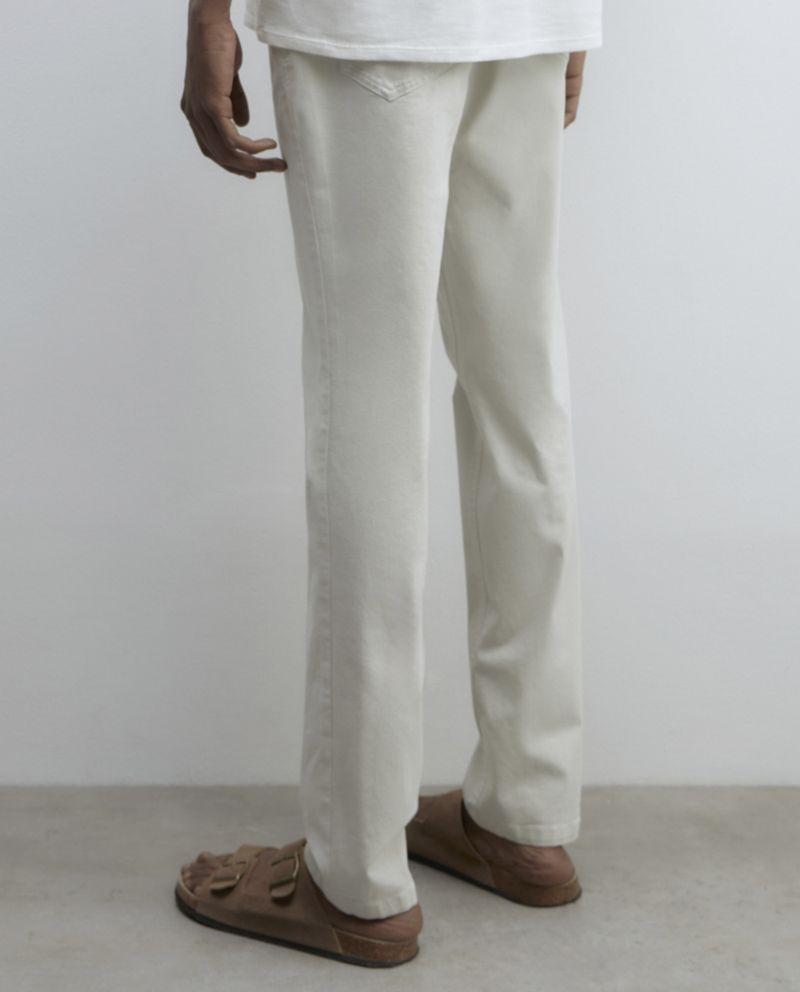 104835423-Pantalon-5-Pocket-Sfera-ivory-solido-para-hombre