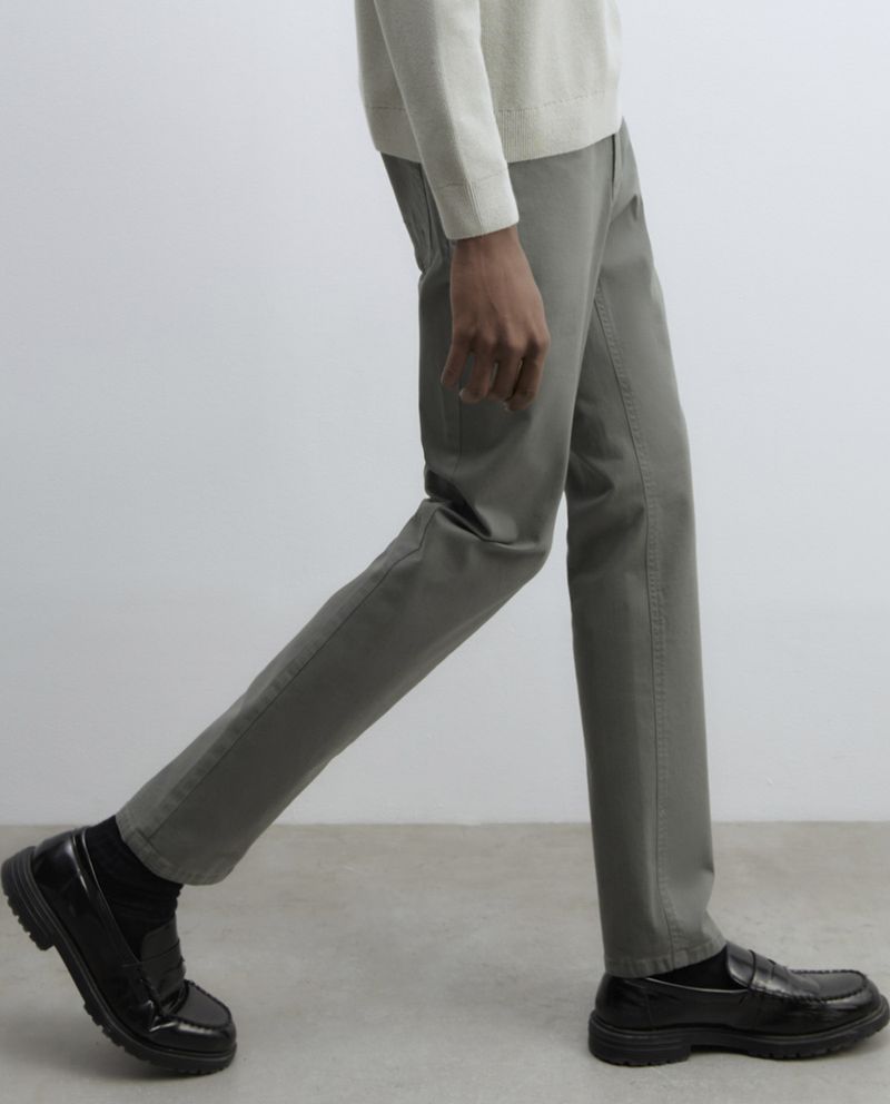 104835431-Pantalon-5-Pocket-Sfera-olivo-solido-para-hombre