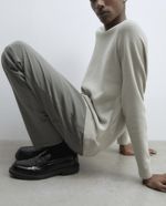 104835431-Pantalon-5-Pocket-Sfera-olivo-solido-para-hombre