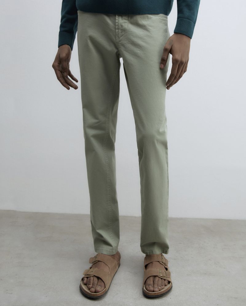 104835436-Pantalon-5-Pocket-Sfera-verde-claro-solido-para-hombre