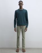 104835436-Pantalon-5-Pocket-Sfera-verde-claro-solido-para-hombre