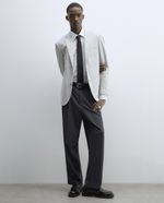104856062-Blazer-Sfera-gris-con-textura-para-hombre