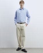 104856111-Camisa-casual-regular-fit-Sfera-celeste-solida-para-hombre