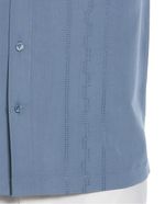 104808702-Guayabera-Cubavera-classic-fit-azul-con-bordado-para-hombre