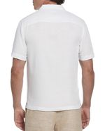 104808707-Guayabera-Cubavera-classic-fit-blanca-con-estampado-tropical-para-hombre