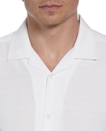 104808707-Guayabera-Cubavera-classic-fit-blanca-con-estampado-tropical-para-hombre