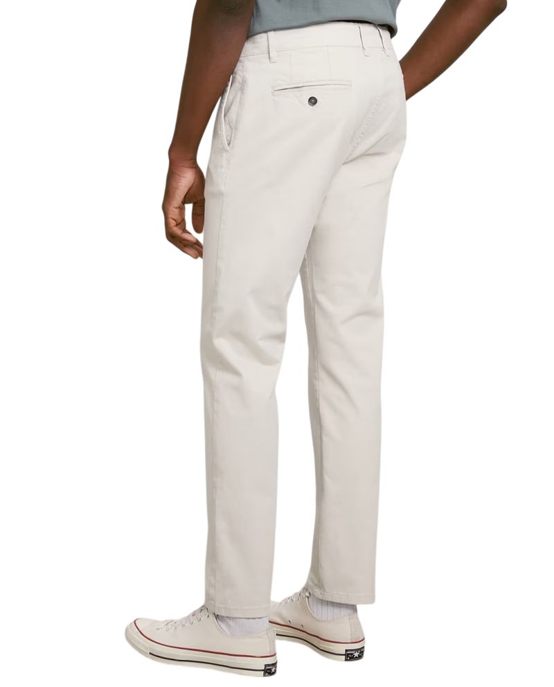 104843177-Pantalon-chino-Easy-Wear-slim-fit-blanco-solido-para-hombre