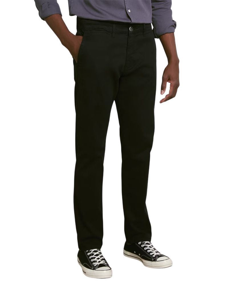 104843184-Pantalon-chino-Easy-Wear-slim-fit-negro-solido-para-hombre