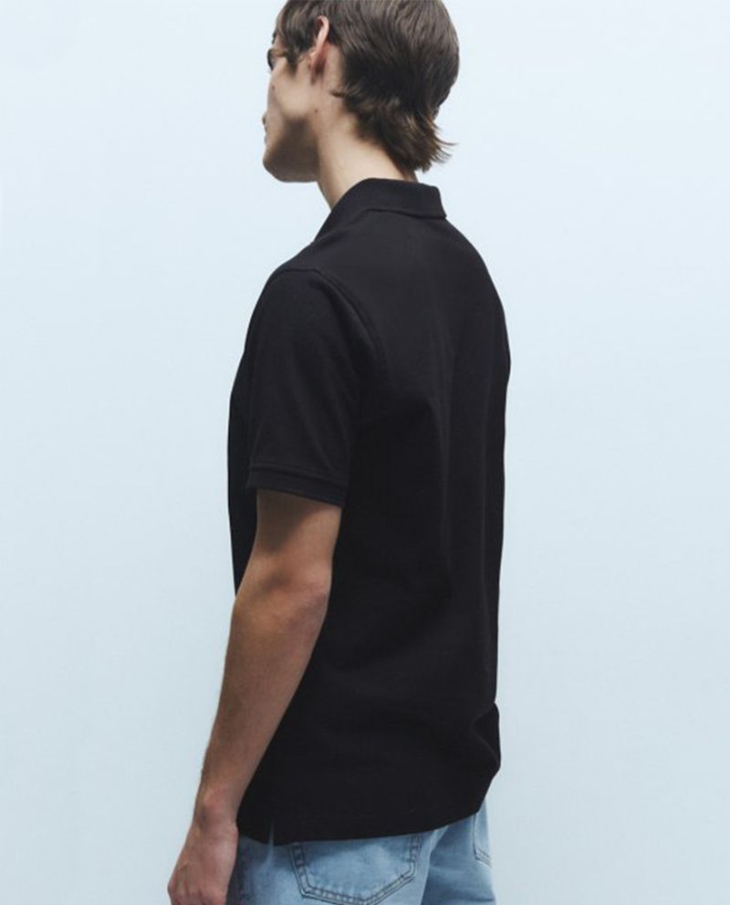 104856177-Camisa-polo-Sfera-negra-texturizada-para-hombre