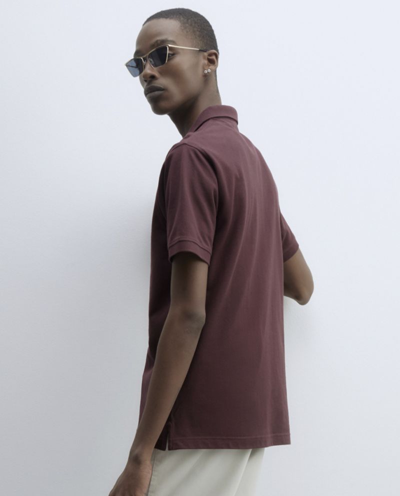 104856183-Camisa-polo-Sfera-color-vino-texturizada-para-hombre