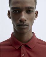 104856187-Camisa-polo-Sfera-roja-texturizada-para-hombre