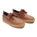 104812357-Calzado-casual-Nautica-color-cafe-para-niño