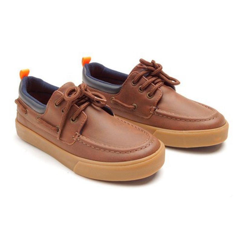 104812357-Calzado-casual-Nautica-color-cafe-para-niño