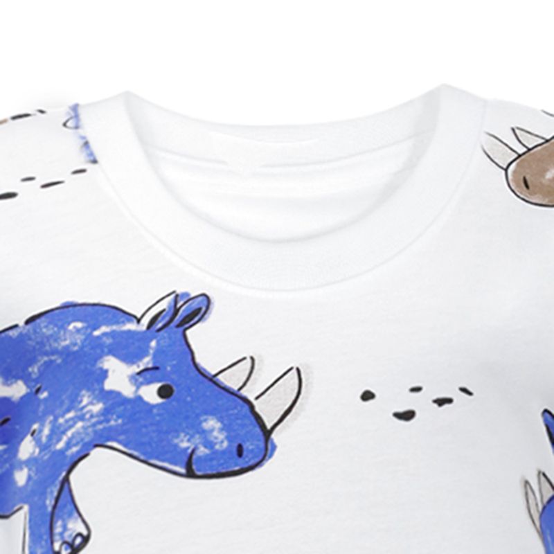 Camiseta-blanca-con-estampado-de-dinosaurios-para-niño-104812623