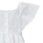 Vestido-blanco-calado-para-niña-104730317