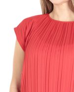 104707697-Blusa-Nicolle-formal-roja-manga-corta-para-mujer